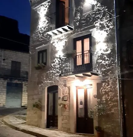 La Casa Del Pittore Di Petralia