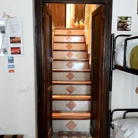 La Casa Del Pittore Di Petralia * Petralia Soprana