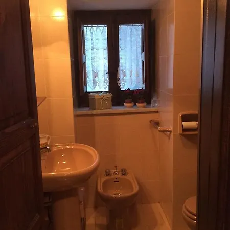 La Casa Del Pittore Di Petralia Petralia Soprana