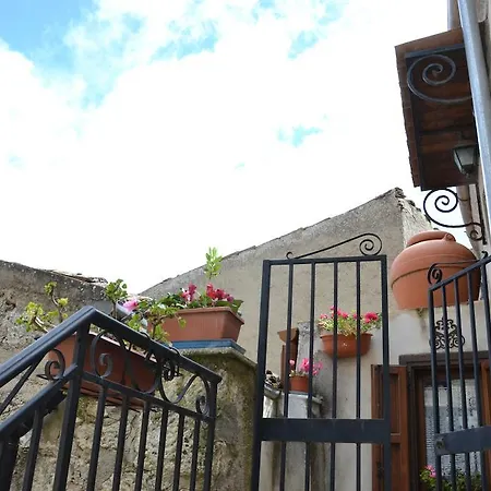 La Casa Del Pittore Di Petralia * Petralia Soprana